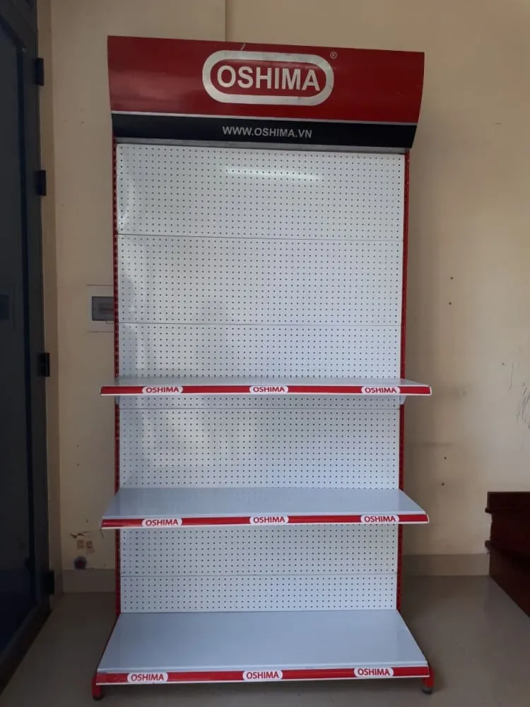 Kệ quảng cáo đồ điện Thanh Đạt, thiết kế chắc chắn, nhiều tầng, màu sắc nổi bật, giúp trưng bày sản phẩm điện gia dụng và quảng bá thương hiệu hiệu quả.