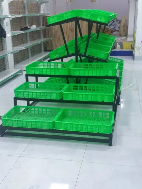 Kệ rau kết hợp kệ tam cấp Thành Đạt, thiết kế thông minh, nhiều tầng trưng bày rau củ quả gọn gàng, tăng hiệu quả kinh doanh siêu thị.